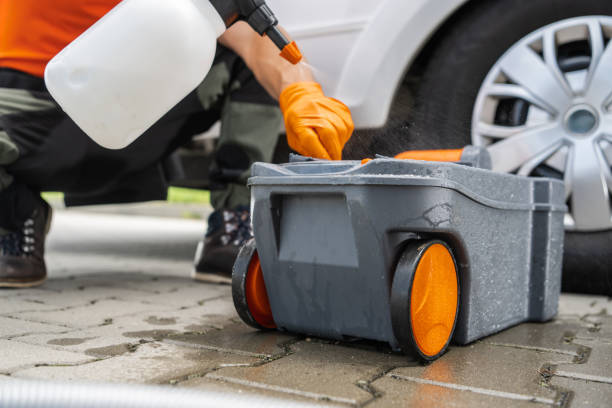 Best Porta potty delivery and setup  in Marysville, OH